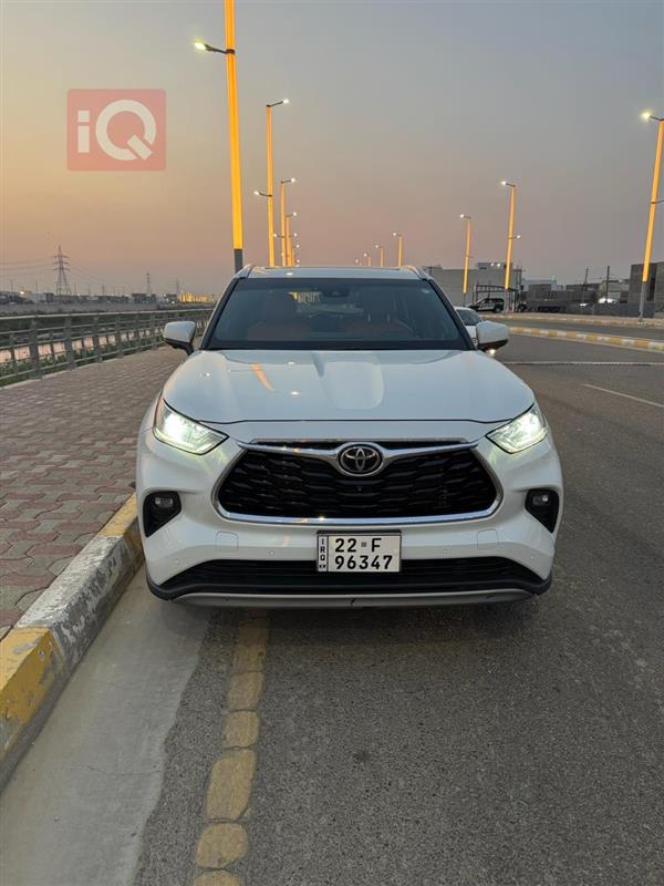 Toyota for sale in Iraq